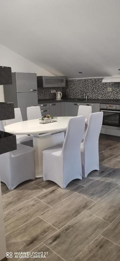 Apartmani Bezek Ston Exterior foto